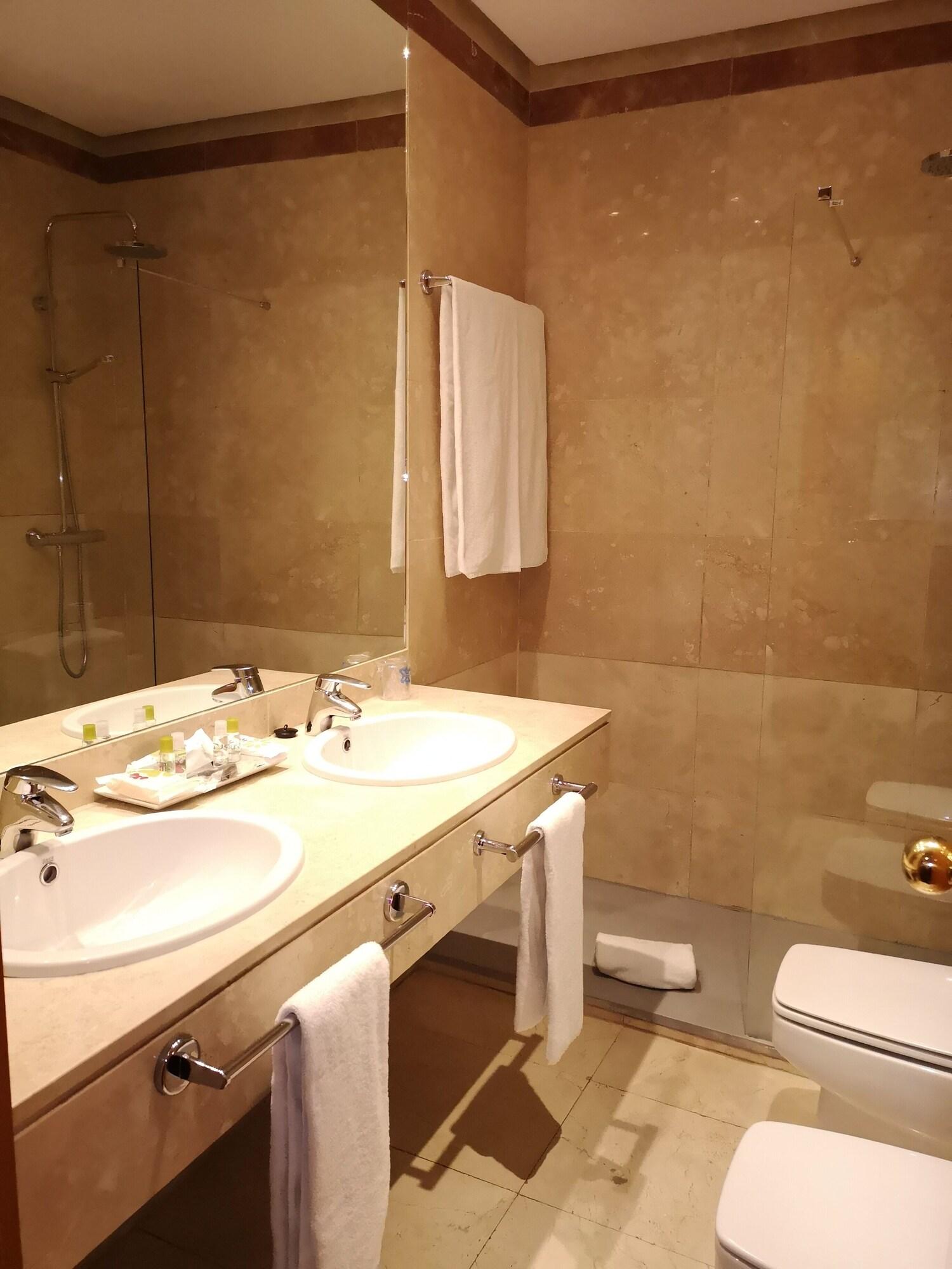 Suite Prado Madrid Ngoại thất bức ảnh