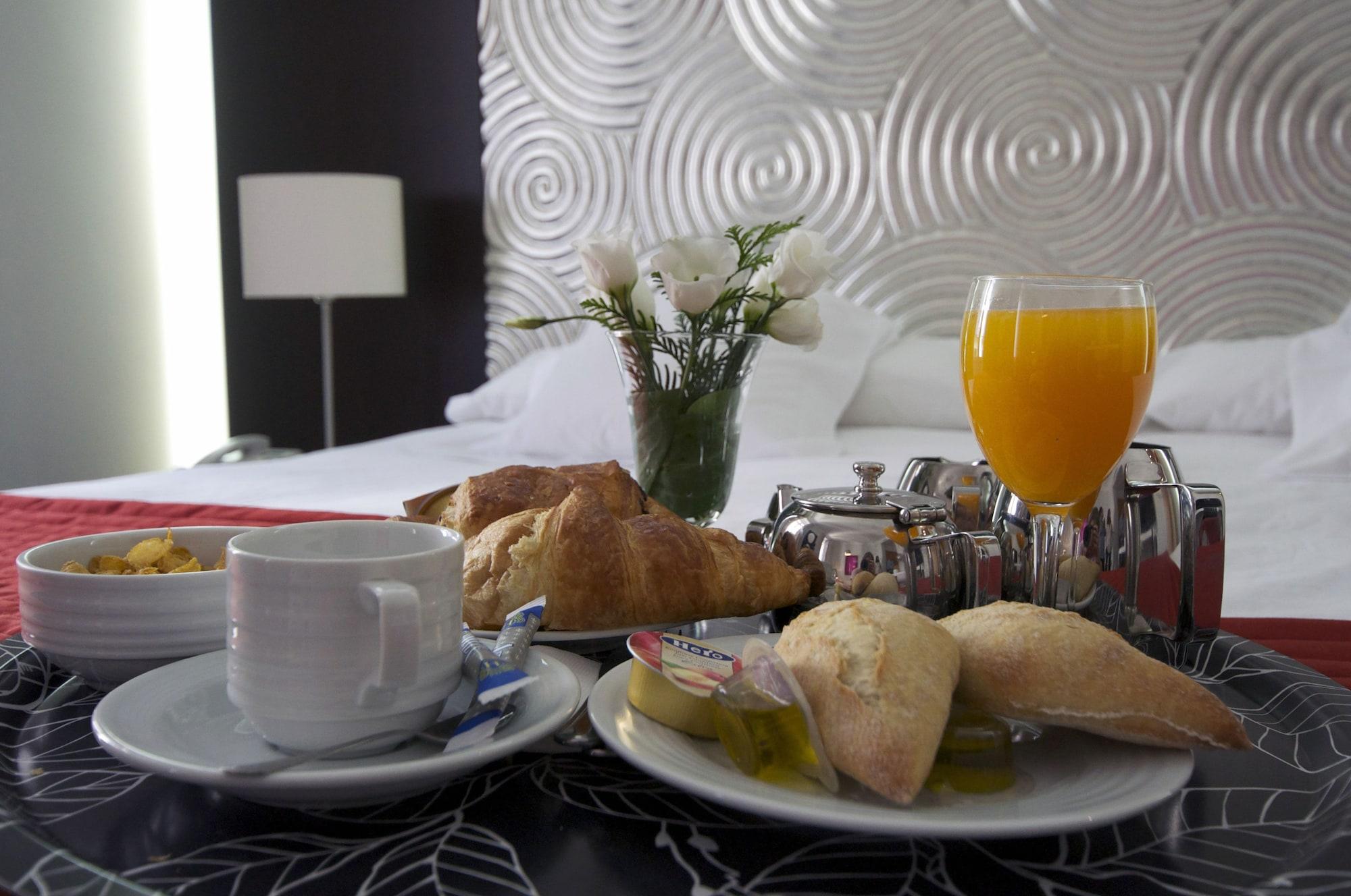 Suite Prado Madrid Ngoại thất bức ảnh